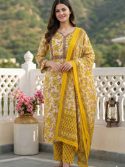 Jaitpuriya Yellow Pure Cotton Straight Regular Kurta Set