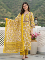 Jaitpuriya Yellow Pure Cotton Straight Regular Kurta Set