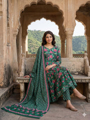 Jaitpuriya Green And Pink Pure Cotton Anarkali Tierd Kurta Set