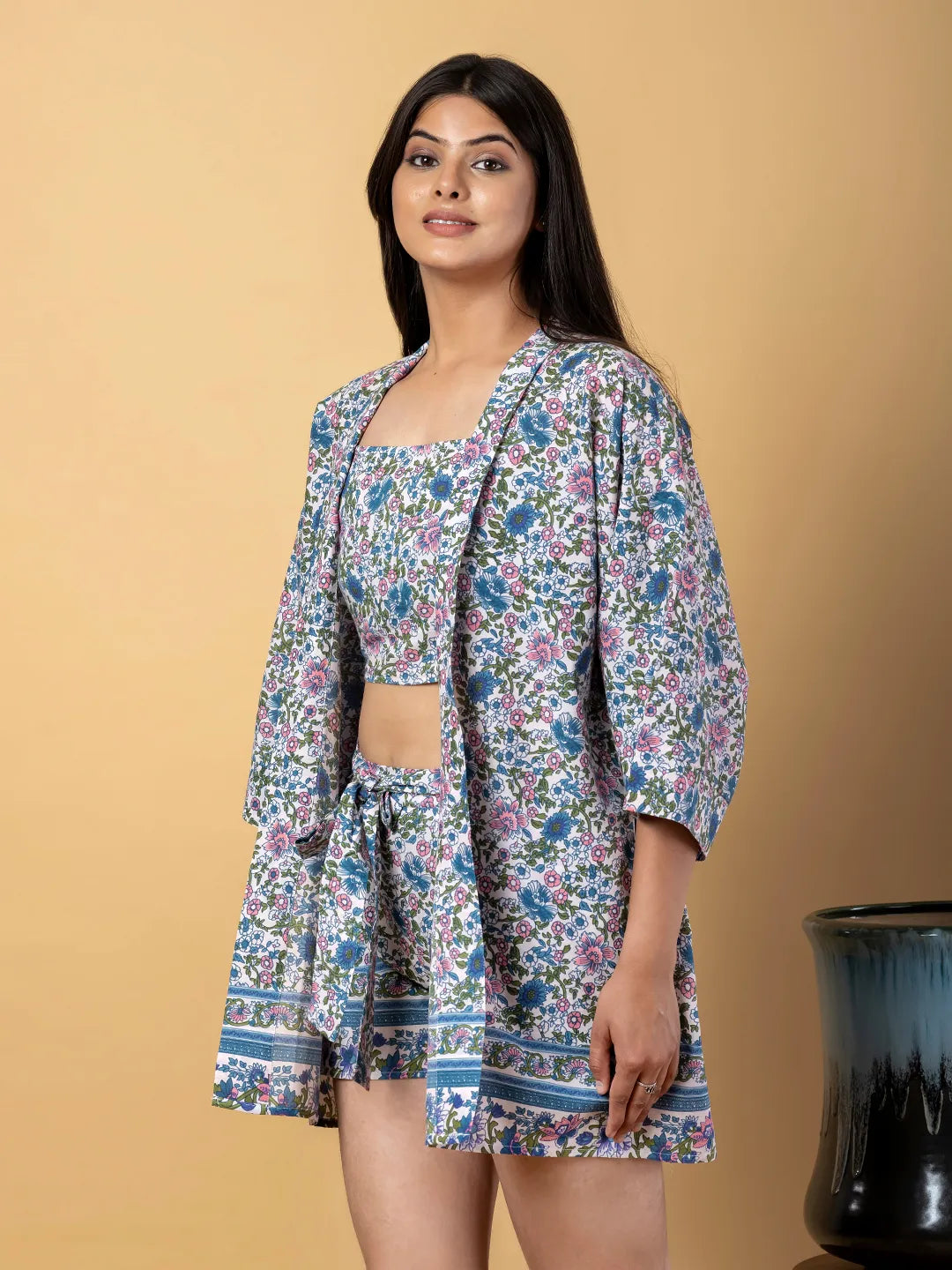 Jaitpuriya Women Cream And Blue Cotton Top Co-Orde