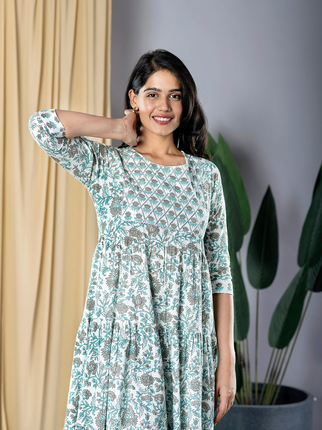 Jaitpuriya Women Grey And Turquoise fit & flare Dress