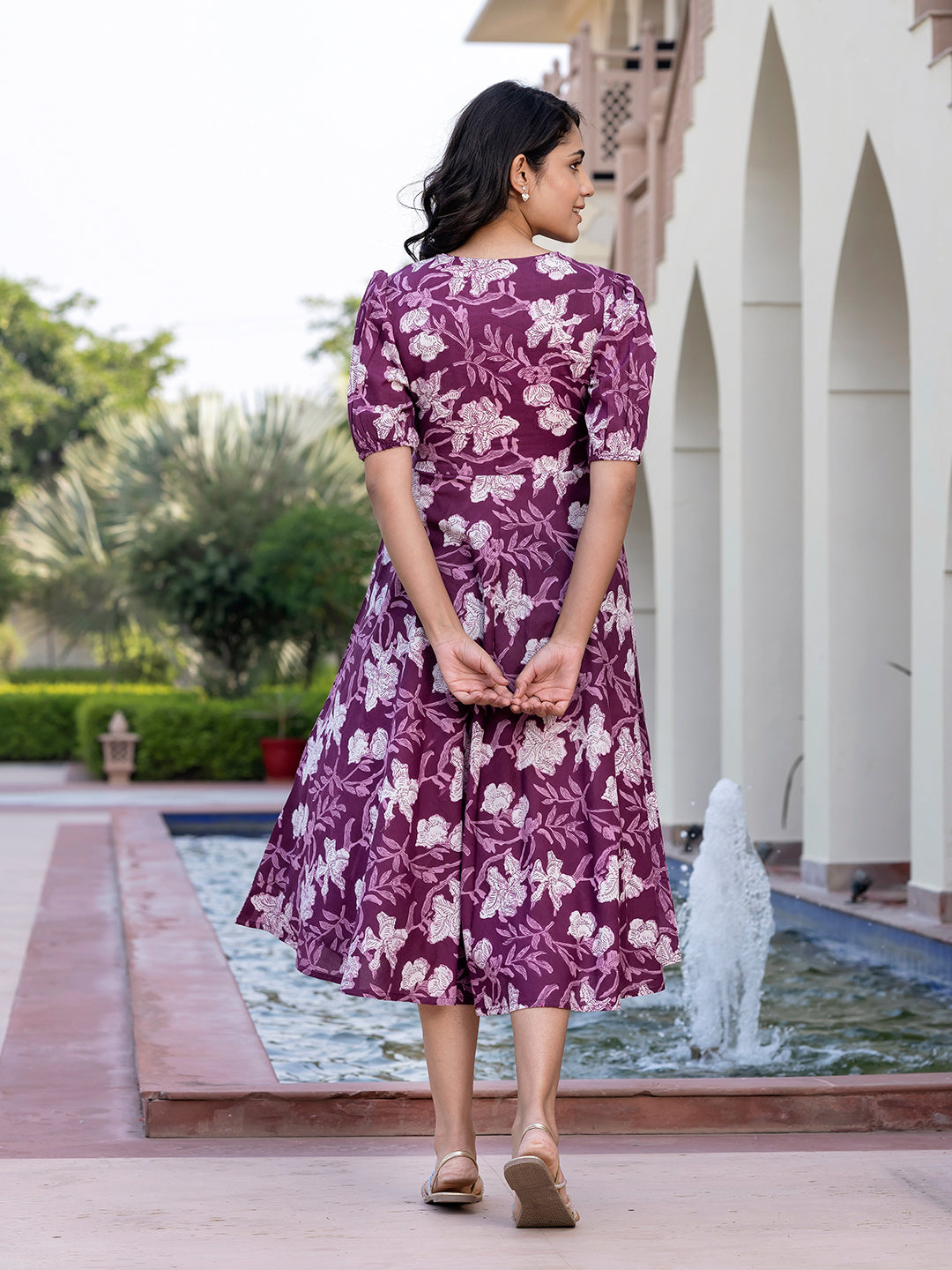 Jaitpuriya Women Purple Floral Print fit & flare Dresses