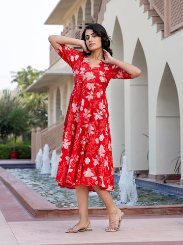 Jaitpuriya Women Red Floral Print fit & flare Dresses