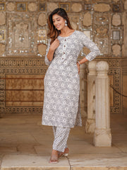 Jaitpuriya Women White Floral Straight Kurta Pant Set