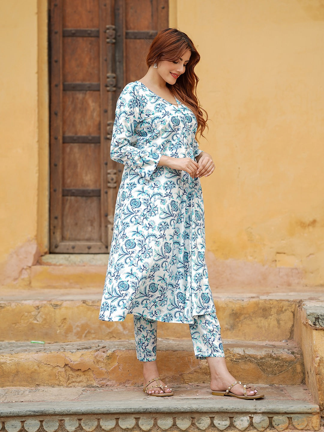 Jaitpuriya Women Blue A-Line Kurta Pant Set
