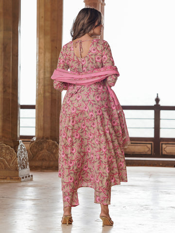 Jaitpuriya Women Cream Floral Anarkali Kurta Pant and Dupatta Set