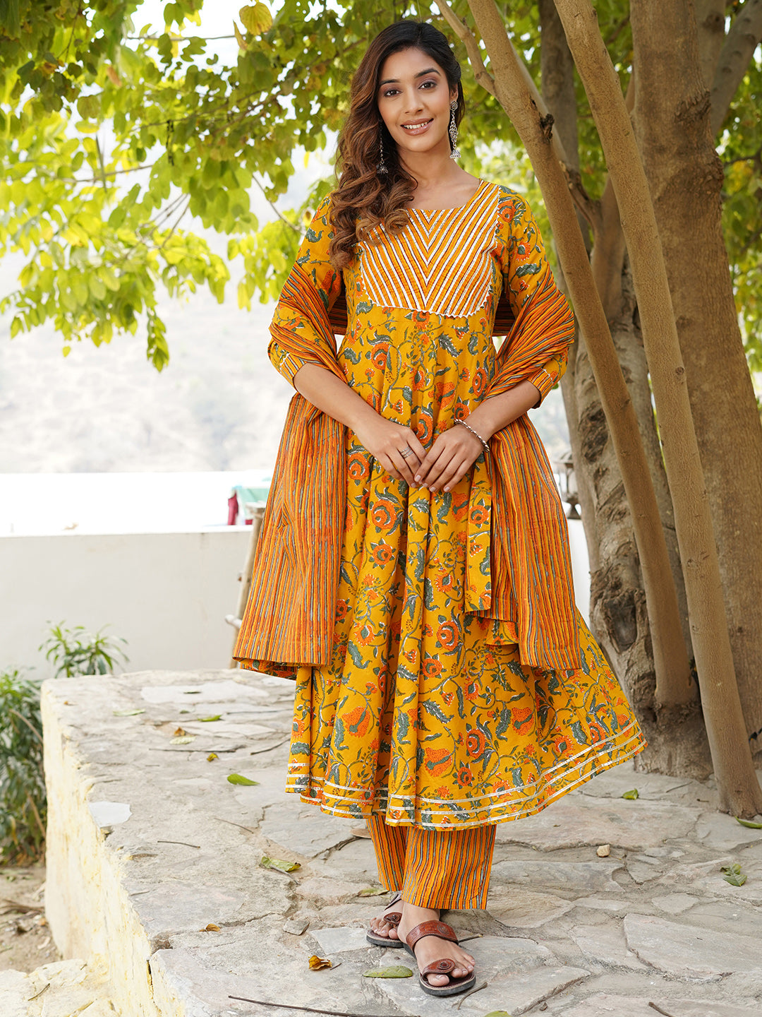 Jaitpuriya Floral Printed Gotta Patti Pure Cotton Kurta with Trousers & Dupatta