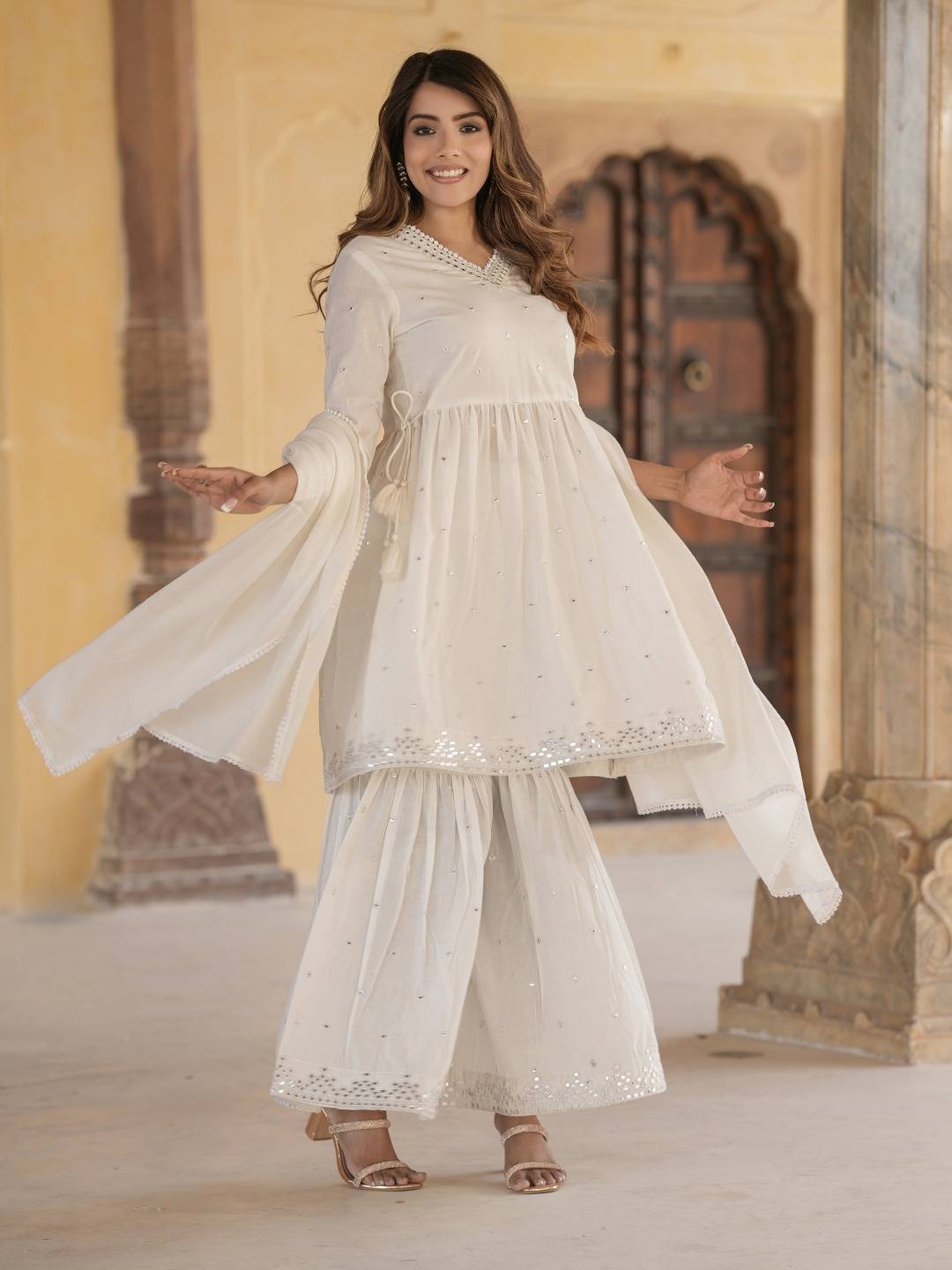 Jaitpuriya Women Off White A-line Tiered Kurta sharara Dupatta Set