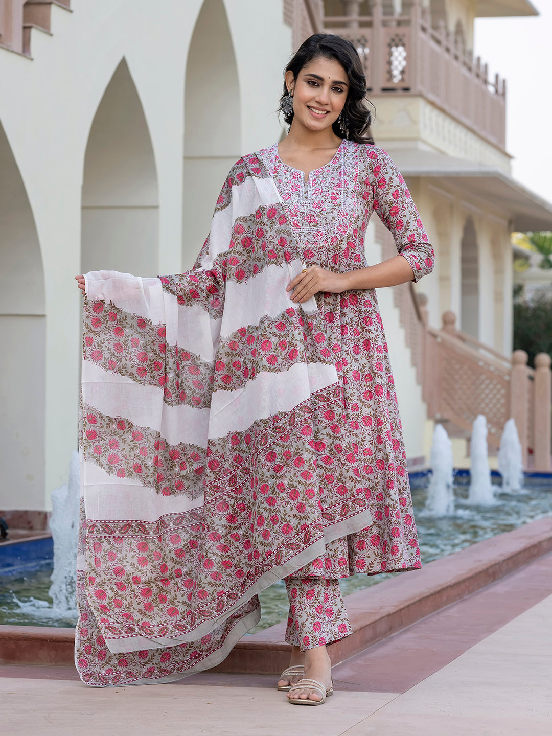Jaitpuriya Women Grey Chikankari Anarkali Kurta Bottom And Dupatta
