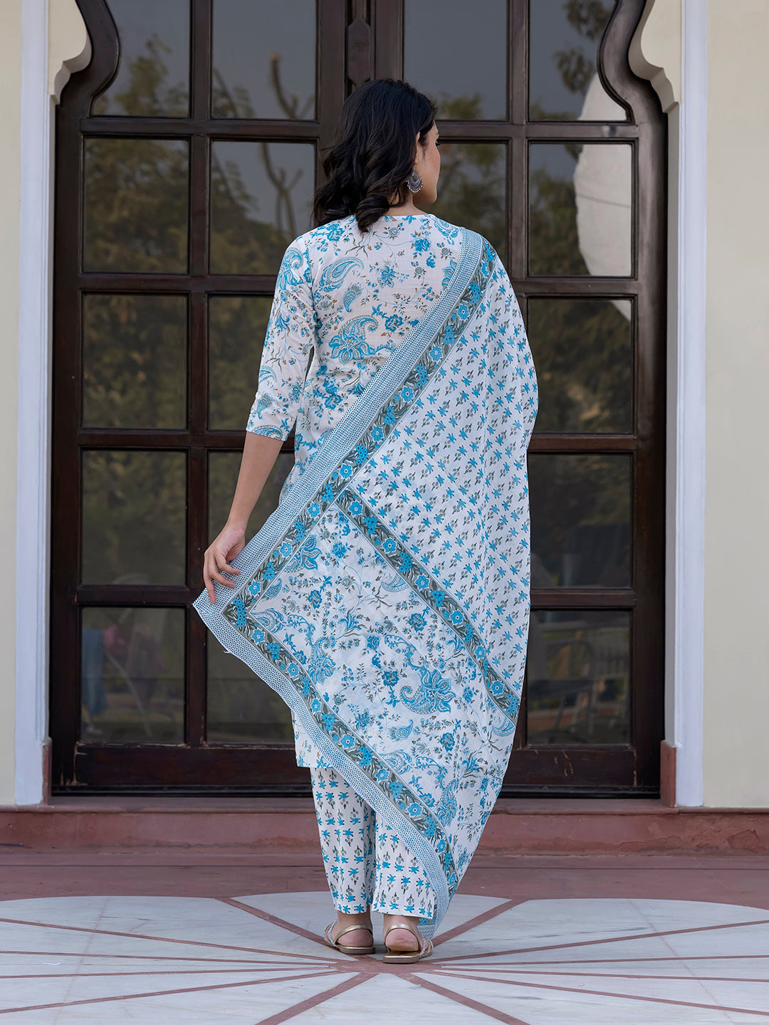 Jaitpuriya Women Sky Blue And White Zari Work Straight Kurta Bottom And Dupatta