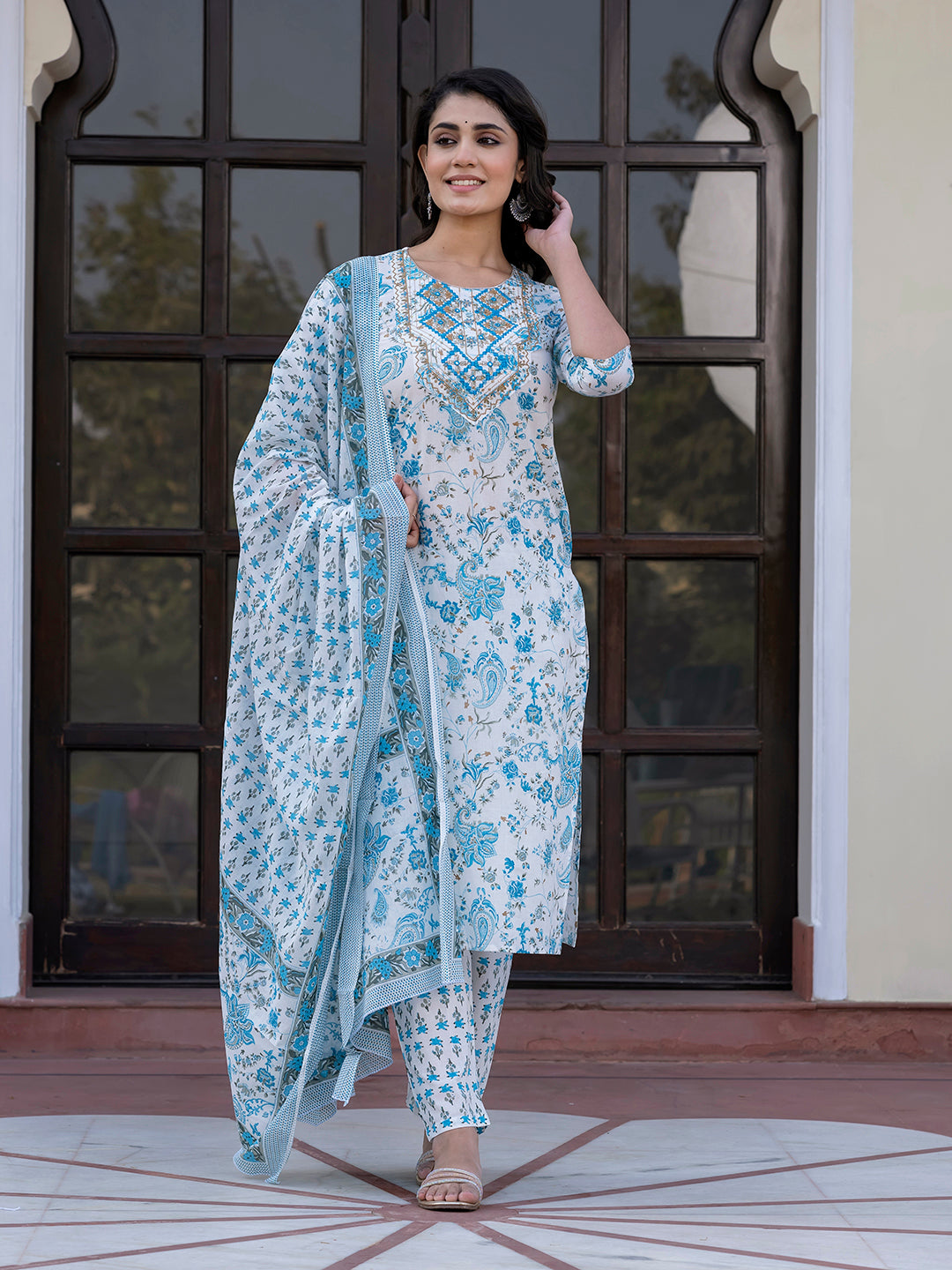 Jaitpuriya Women Sky Blue And White Zari Work Straight Kurta Bottom And Dupatta