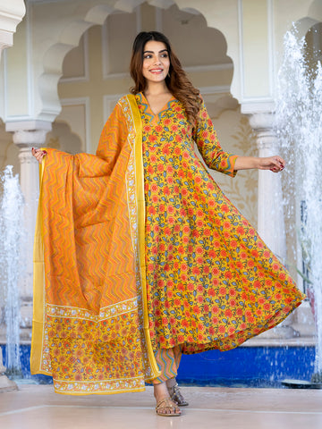 Jaitpuriya Women Yellow & Off-Red Floral Print Anarkali Kurta Set with Dupatta