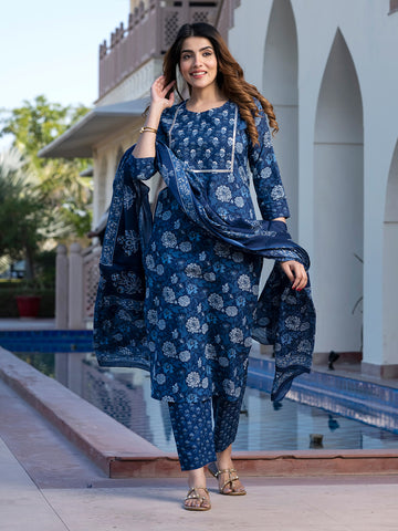 Jaitpuriya Women Blue Floral Print Straight Kurta Set with Dupatta