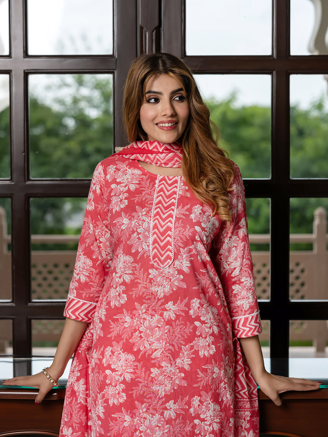 Jaitpuriya Women Pink Pure Cotton Straight Kurta Bottom Dupatta set