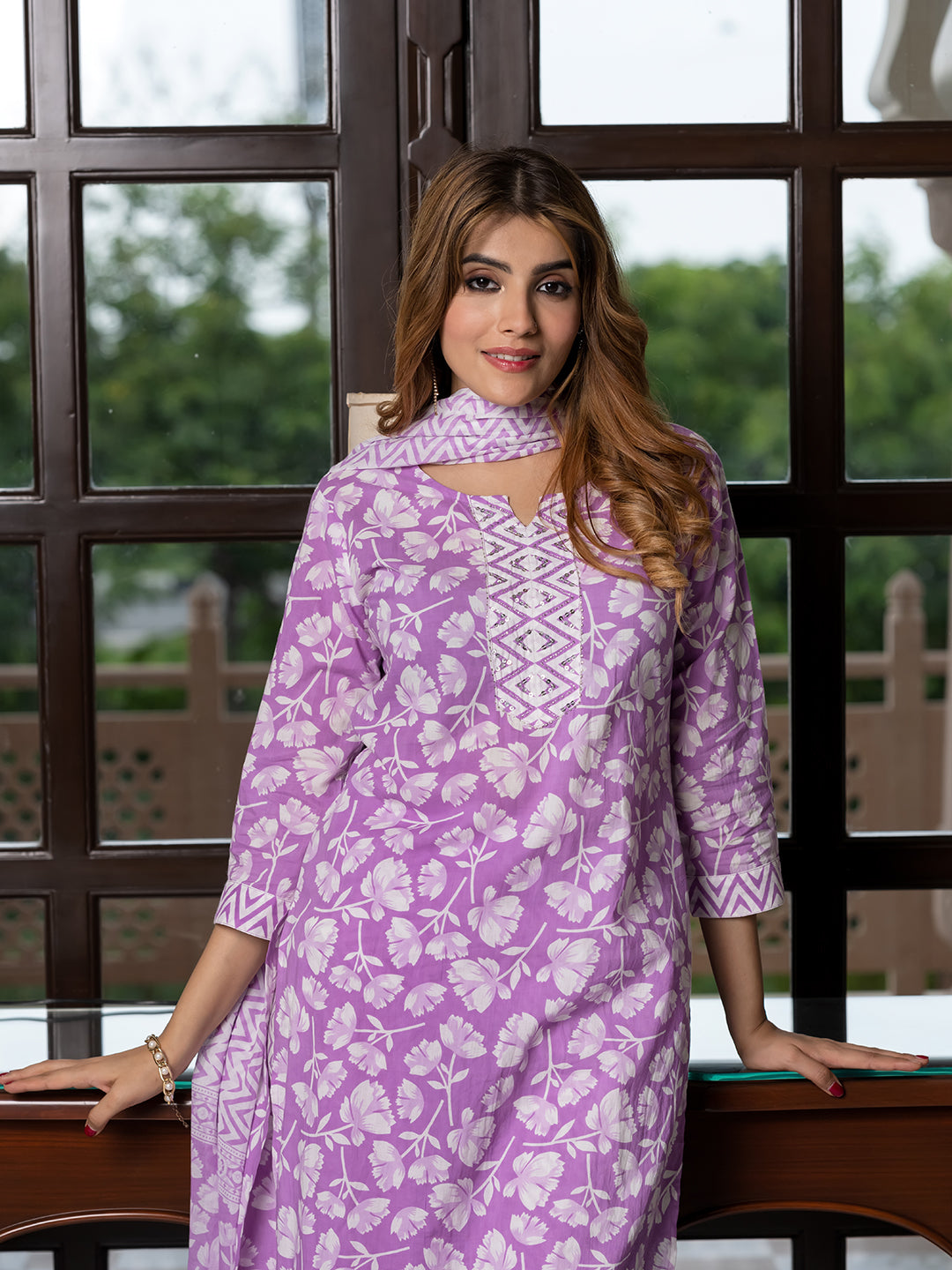 Jaitpuriya Women Purple And White Pure Cotton Straight Kurta Bottom Dupatta set