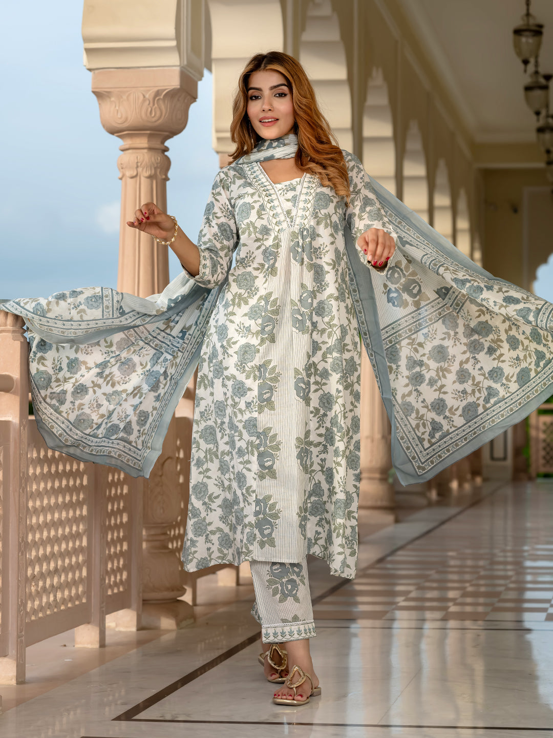 Jaitpuriya Women Grey Pure Cotton A-Line Kurta Bottom Dupatta set