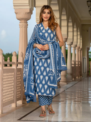 Jaitpuriya Women Blue Pure Cotton Straight Kurta Bottom Dupatta set