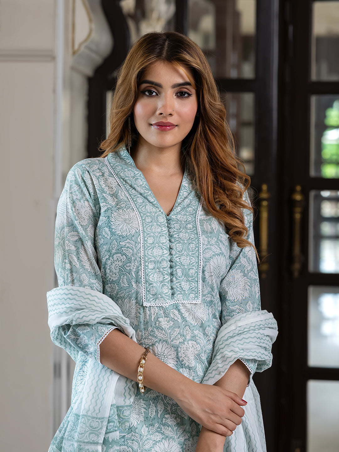Jaitpuriya Women Green Pure Cotton Straight Kurta Bottom Dupatta set