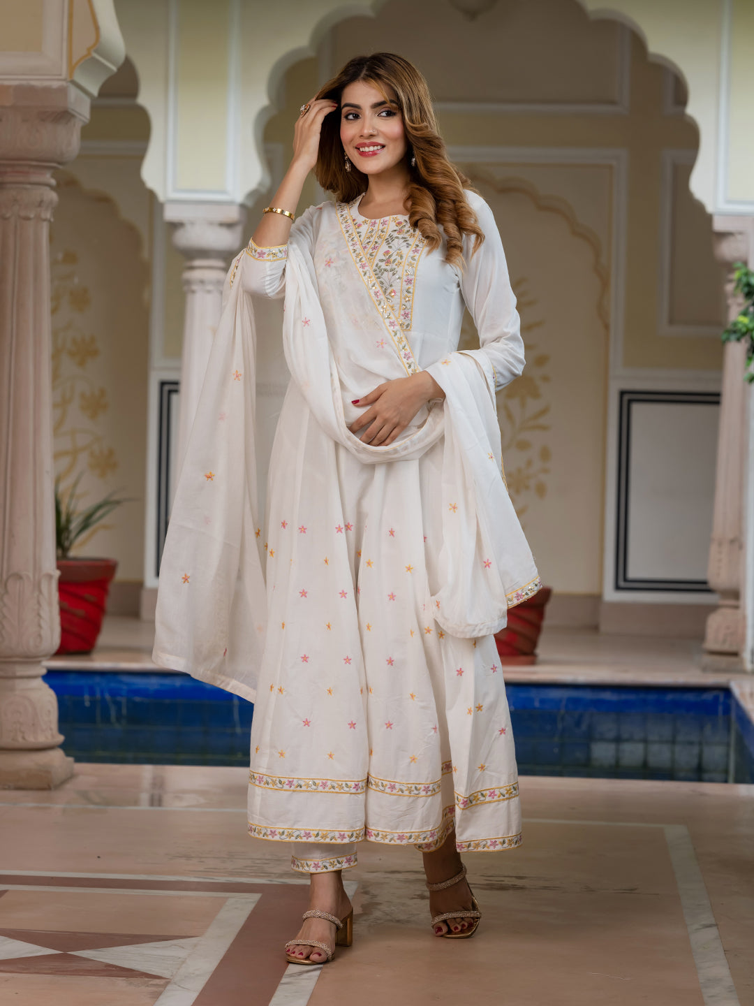 Jaitpuriya Women White Pure Cotton Anarkali Kurta Bottom Dupatta set