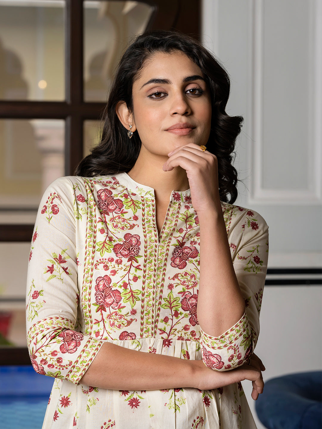 Jaitpuriya Women Brown And Off White Floral Print Peplum TOP