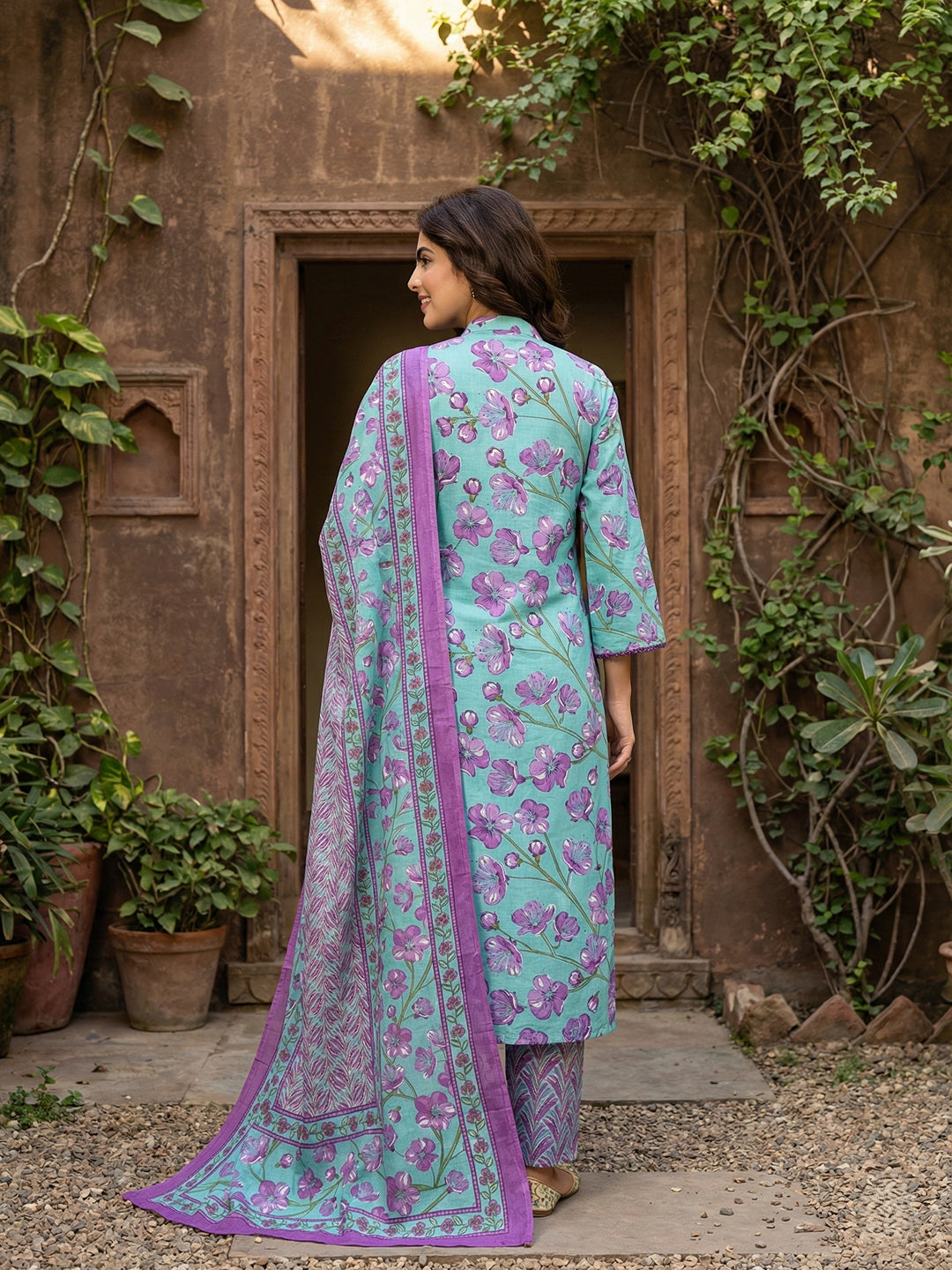 Jaitpuriya turquesa And Purple Pure Cotton Straight Regular Kurta Set