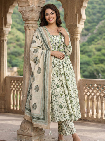 Jaitpuriya Green And White Pure Cotton Anarkali Pleated Kurta Set