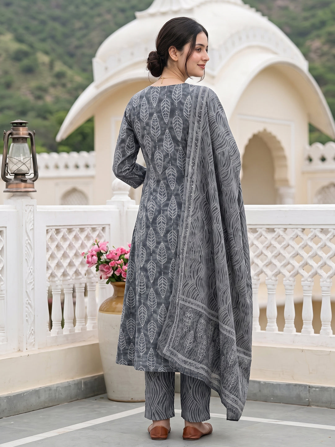 Jaitpuriya Grey Pure Cotton A-line Regular Kurta Set