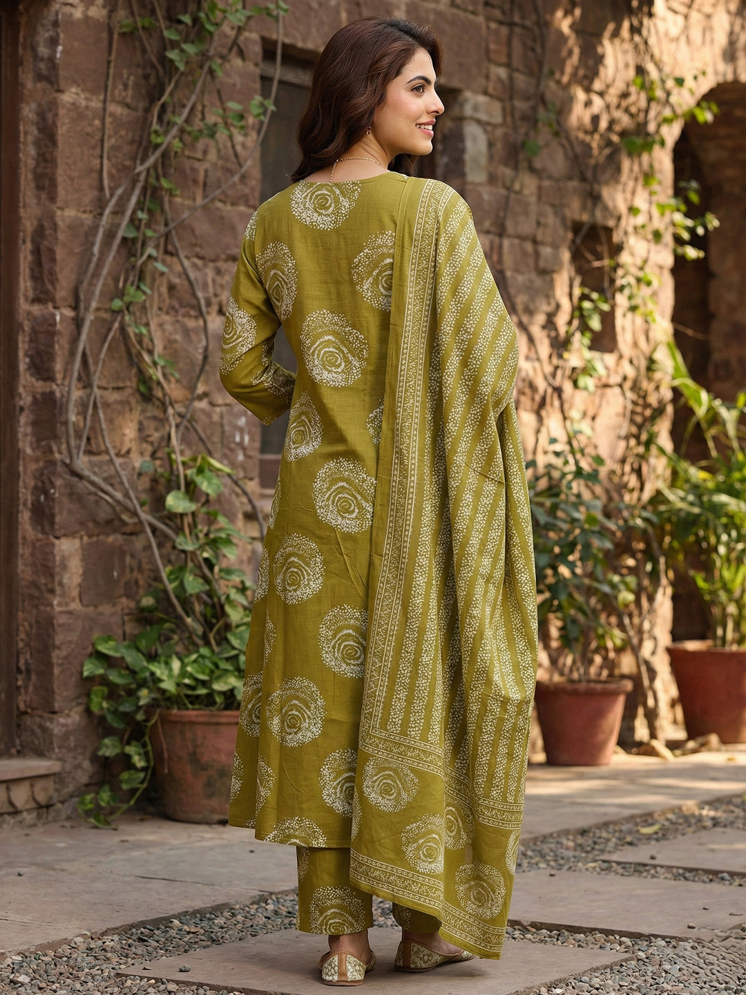 Jaitpuriya Olive Green Pure Cotton A-line Regular Kurta Set