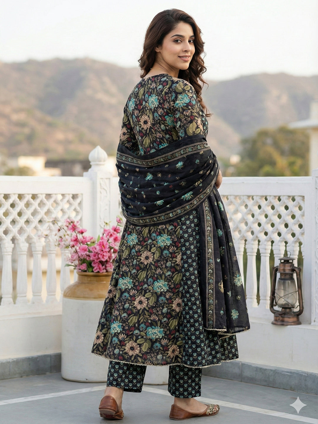Jaitpuriya Black And Green Pure Cotton Anarkali Regular Kurta Set