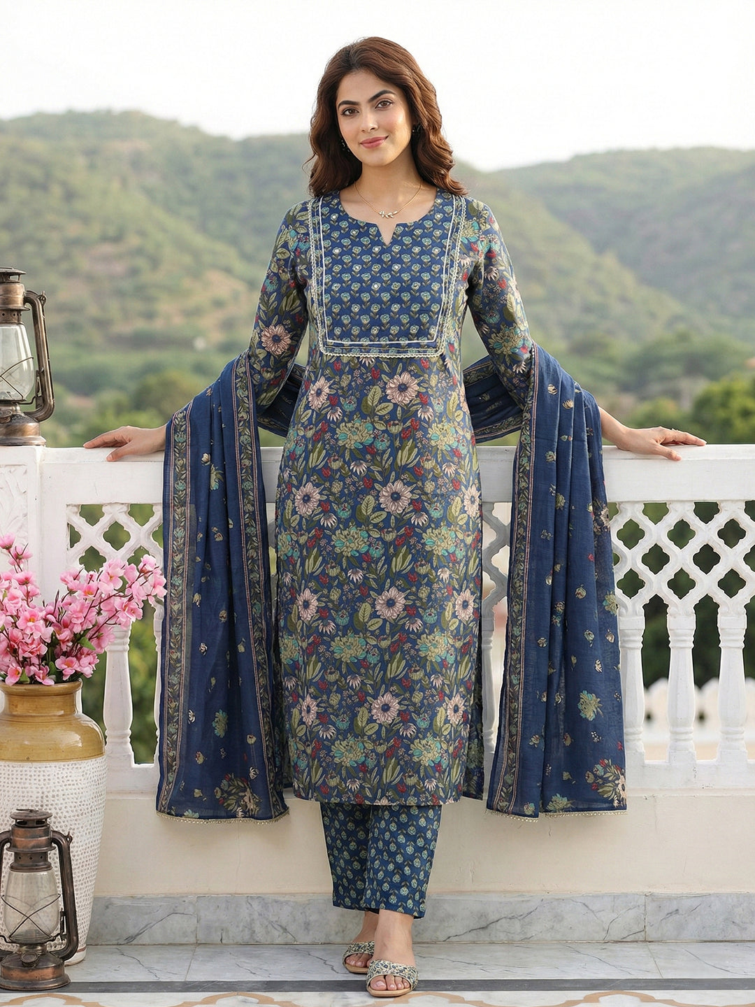 Jaitpuriya Blue And Green Pure Cotton Straight Regular Kurta Set