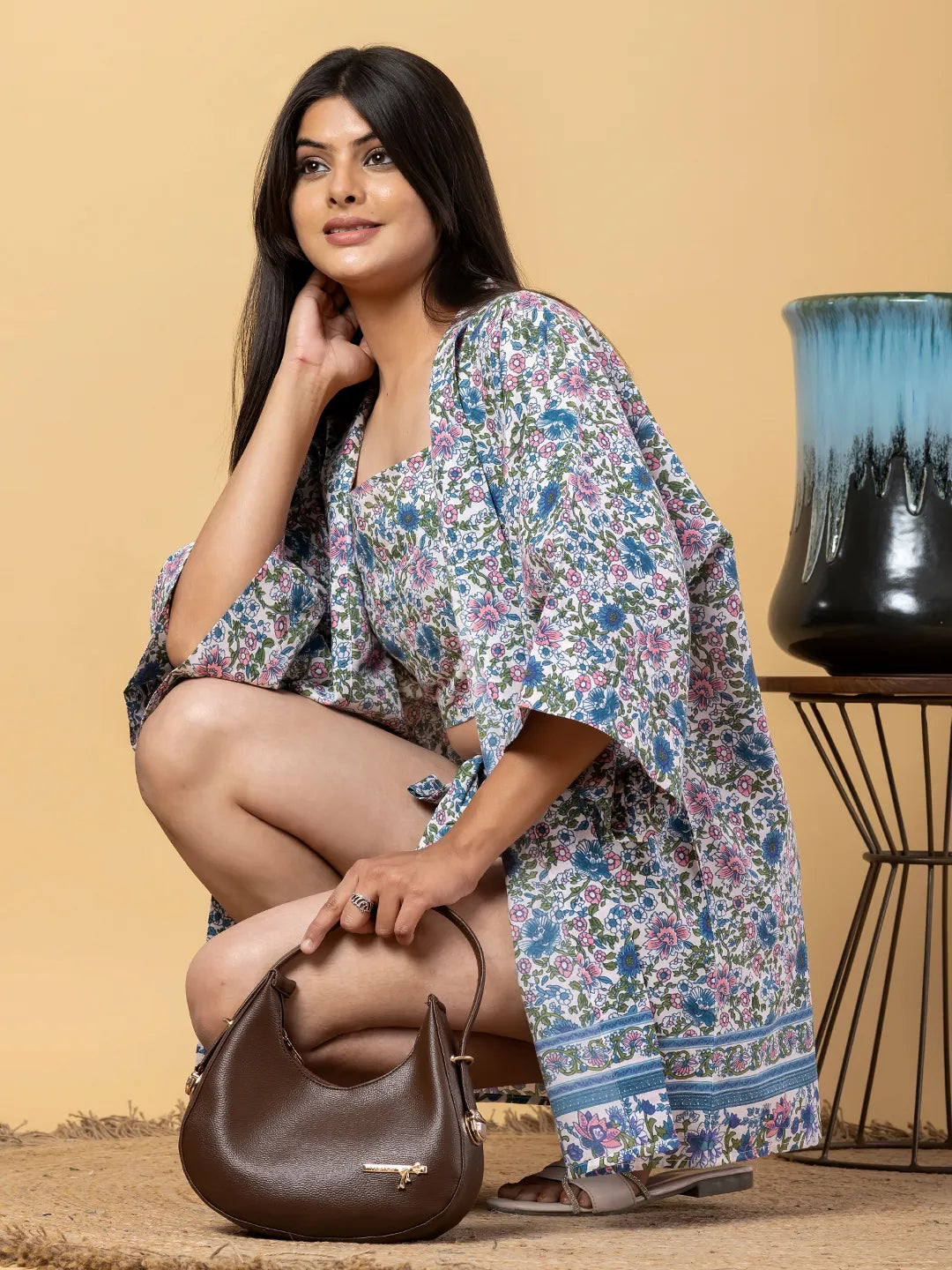 Jaitpuriya Women Cream And Blue Cotton Top Co-Orde