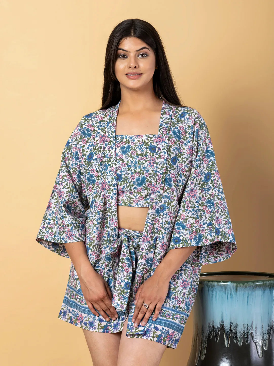 Jaitpuriya Women Cream And Blue Cotton Top Co-Orde