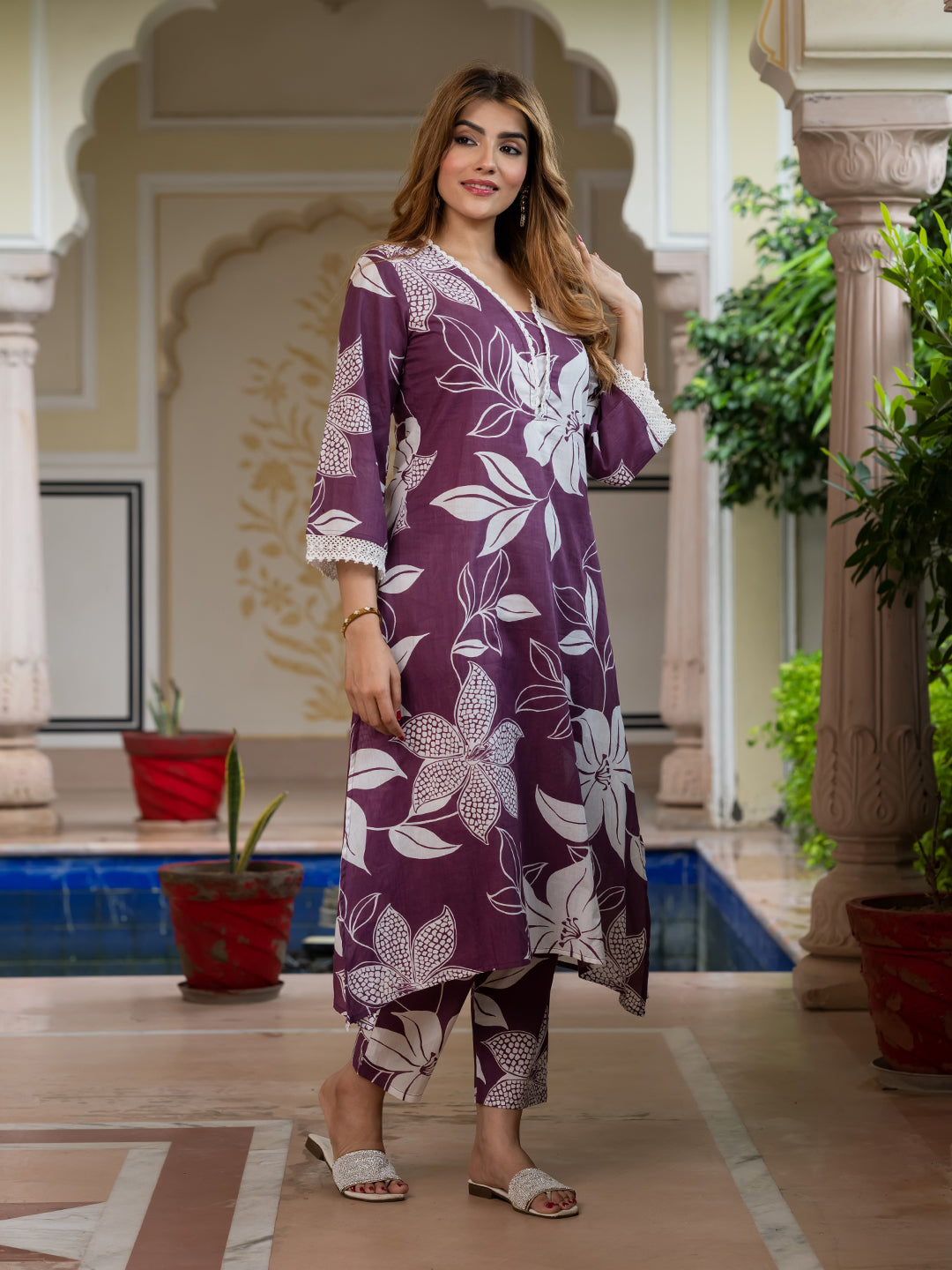 Jaitpuriya Women Purple And White Pure Cotton Tunic Co-ord set