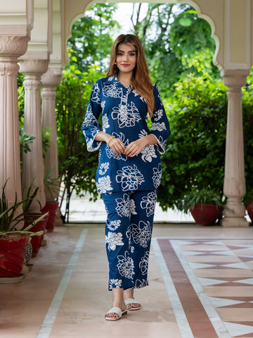 Jaitpuriya Women Blue Pure Cotton Top Co-ord set