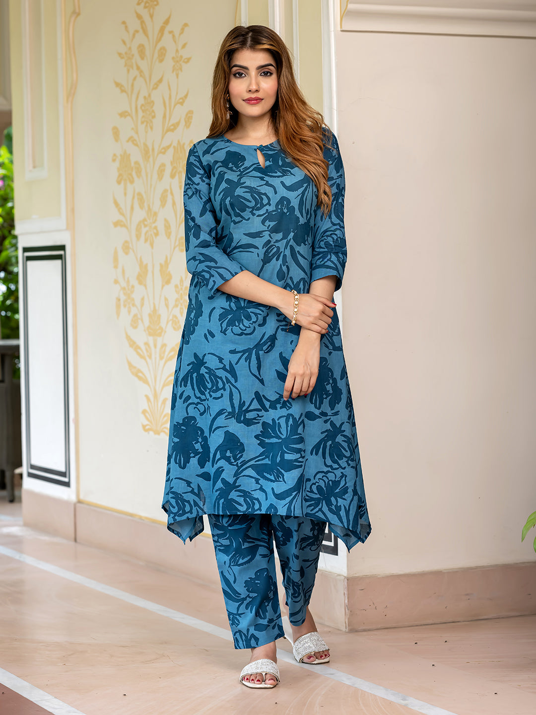 Jaitpuriya Women Teal Blue Pure Cotton Tunic Co-ord set