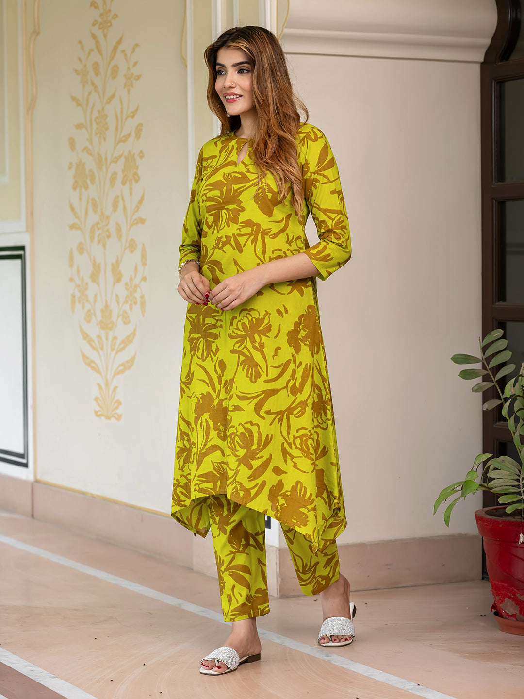 Jaitpuriya Women Lime Green Pure Cotton Tunic Co-ord set