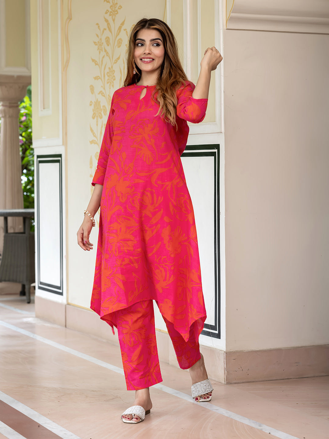 Jaitpuriya Women Pink And Red Pure Cotton Tunic Co-ord set