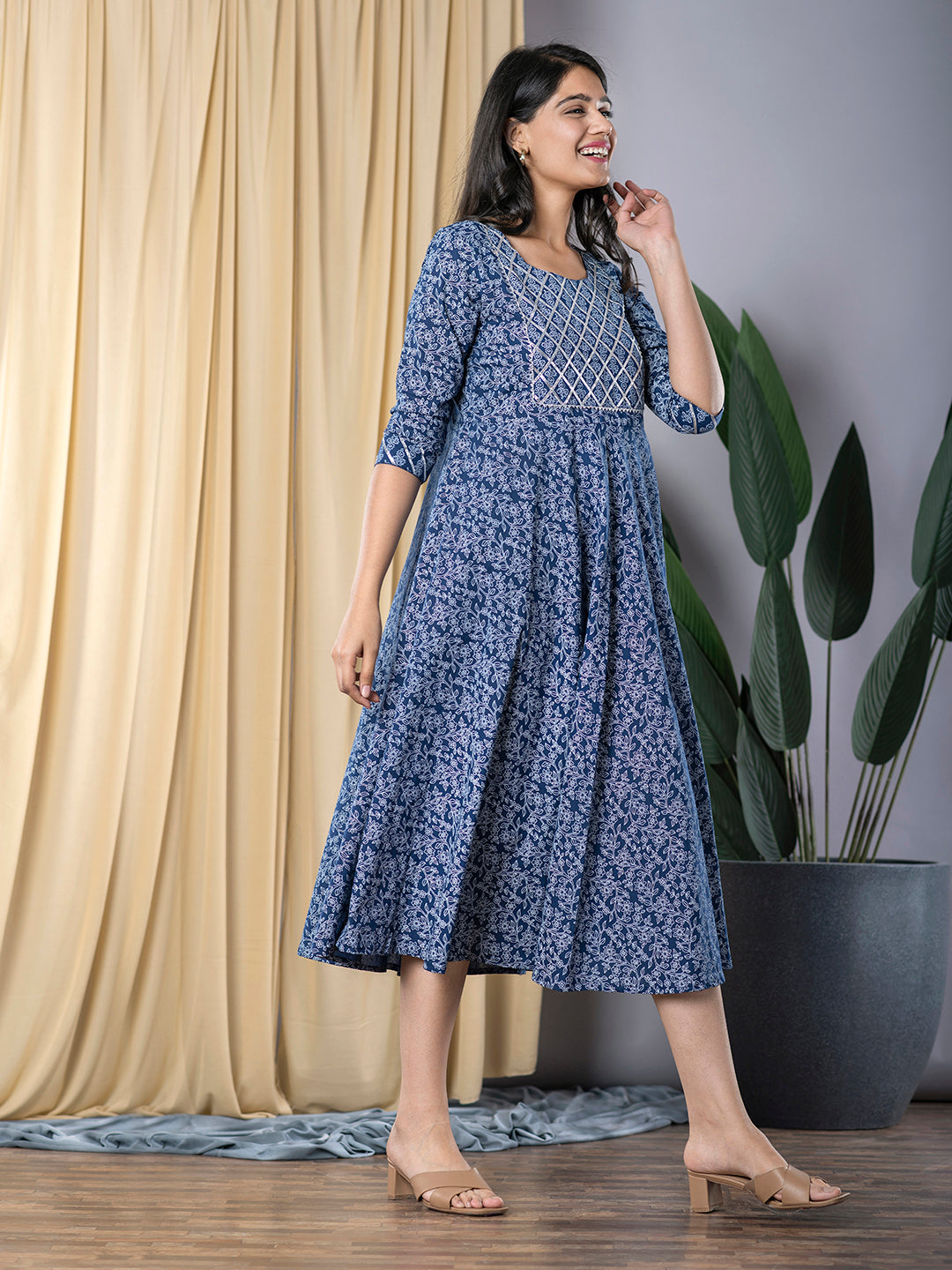 Jaitpuriya Women Navy Blue fit & flare Dress