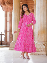 Jaitpuriya Women Pink striped Anarkali Dress