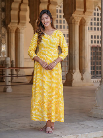 Jaitpuriya Women Yellow Striped Anarkali Dress