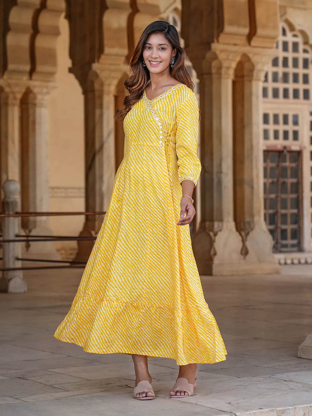 Jaitpuriya Women Yellow Striped Anarkali Dress