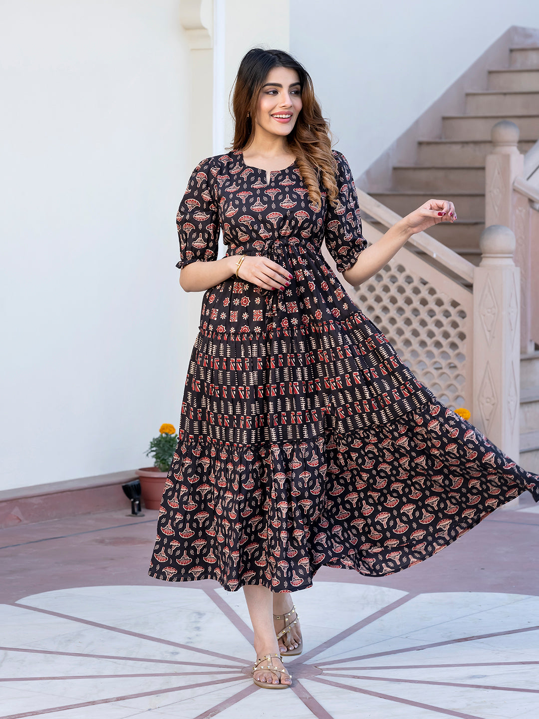 Jaitpuriya Women Black Ethnic Motifs Printed Maxi Dress