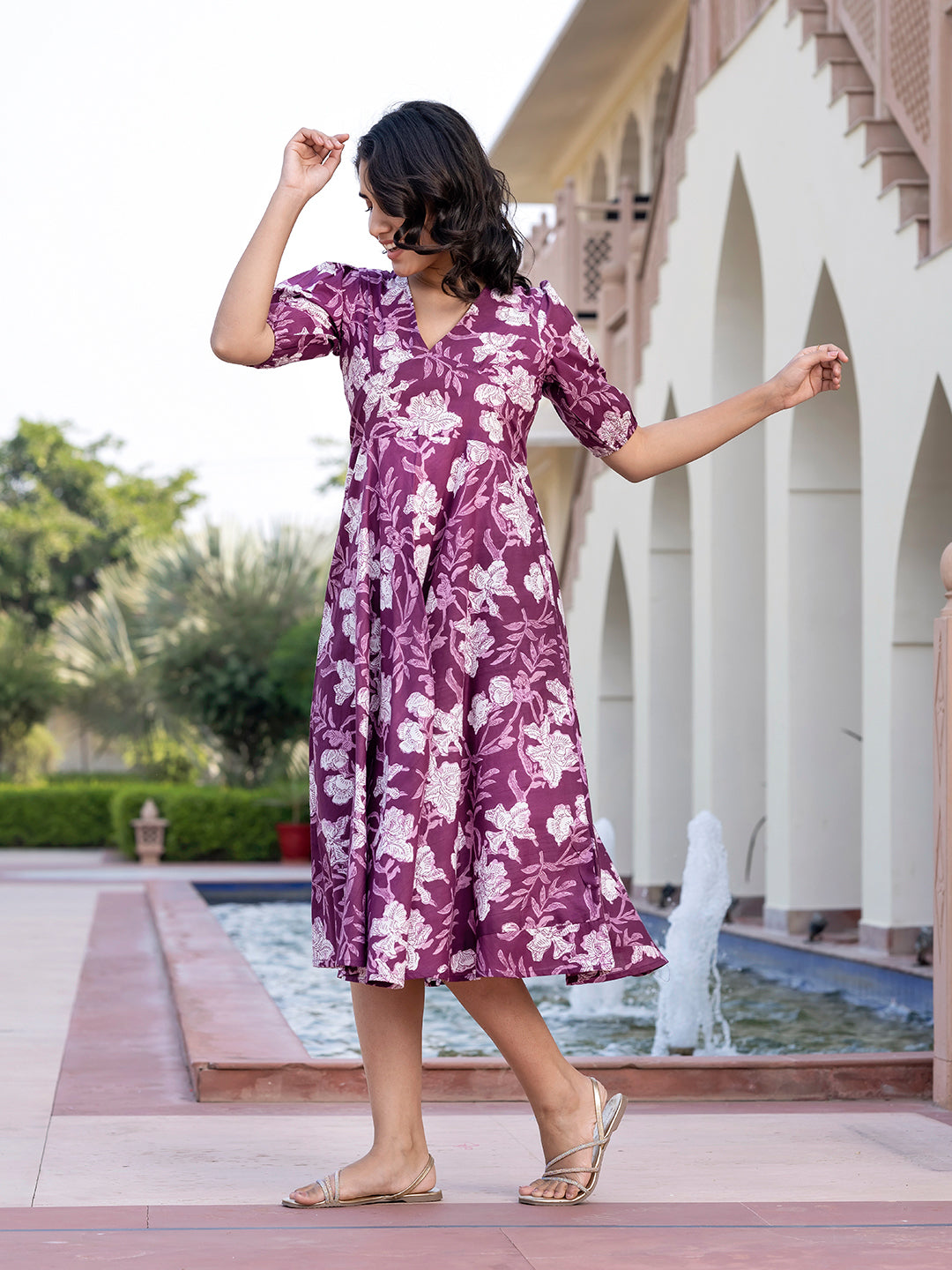 Jaitpuriya Women Purple Floral Print fit & flare Dresses