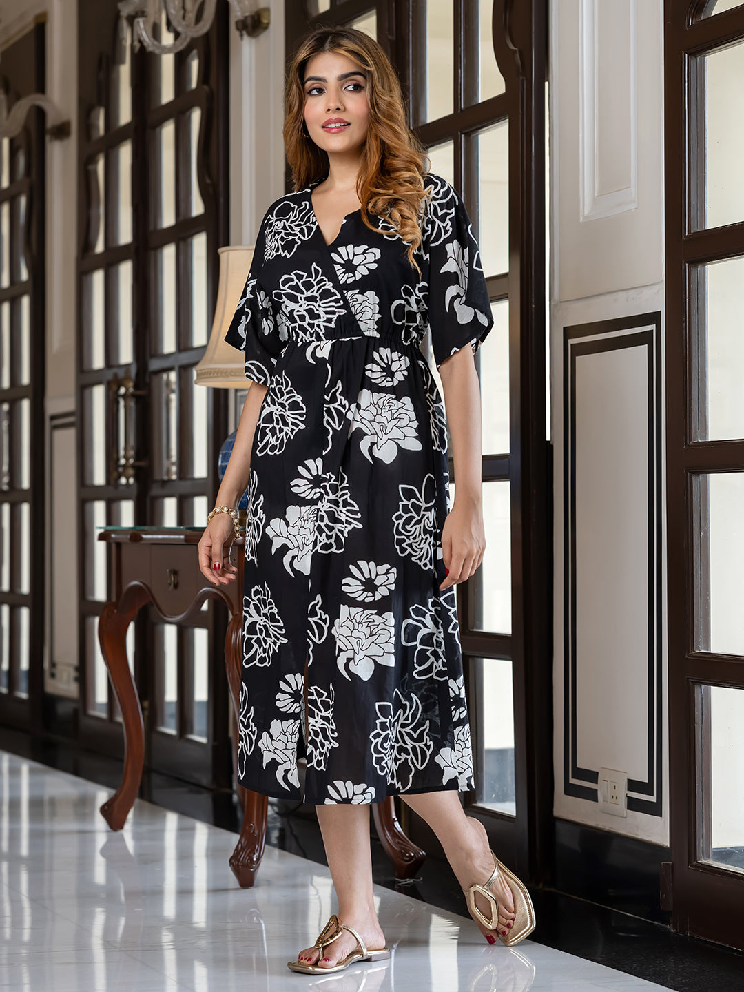 Jaitpuriya Women Black Pure Cotton fit & flare Dresses