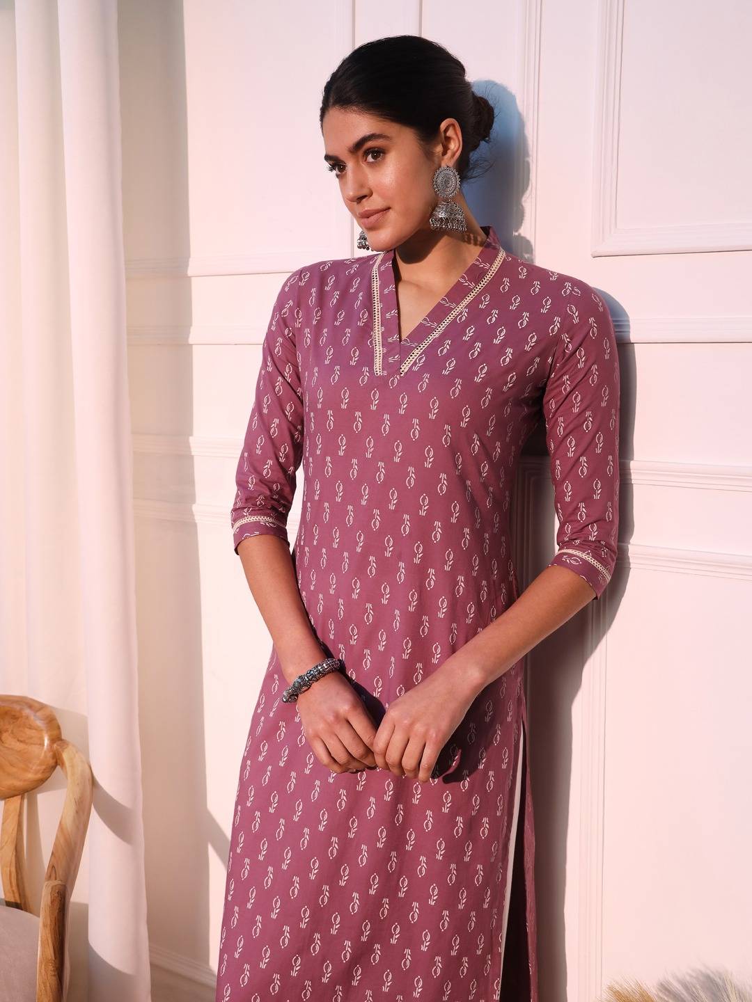 Mauve Ethnic Motifs Printed Pure Cotton Straight Kurta