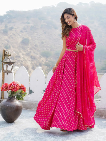 Jaitpuriya Women Pink Printed Cholis Kurta Lehenga and Dupatta Set