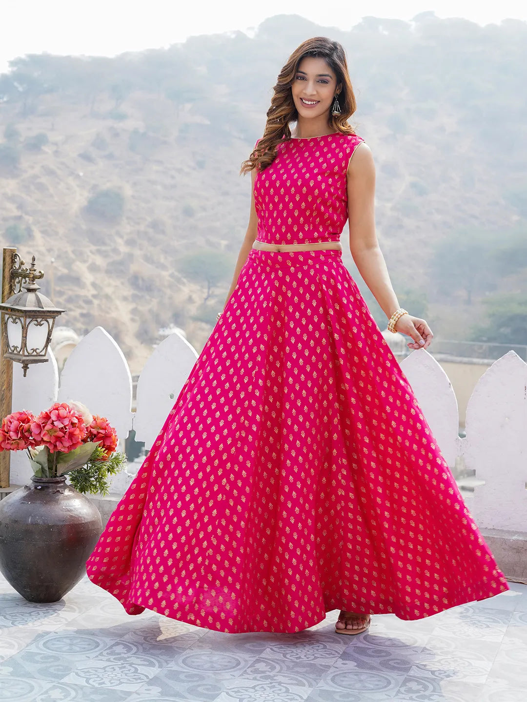 Jaitpuriya Women Pink Printed Cholis Kurta Lehenga and Dupatta Set