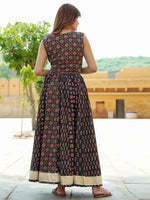 Jaitpuriya Multicolor Gold Print Lehenga Choli