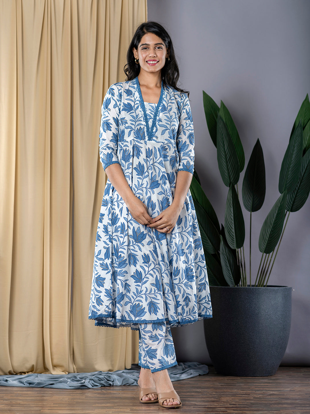 Jaitpuriya Women Blue Anarkali Kurta With Trouser Set