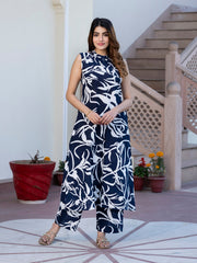 Jaitpuriya Women Blue and White Kurta with Palazzo Set